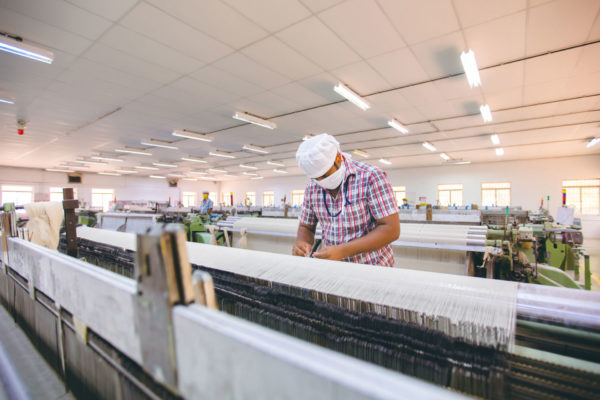 http://atlas.in/wp-content/uploads/2018/11/WEAVING-600x400.jpg